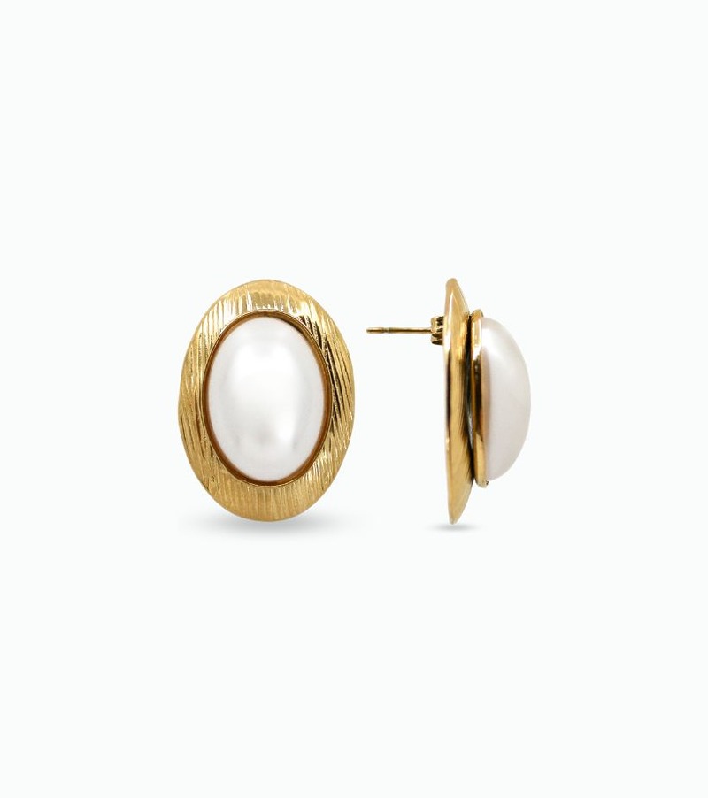 Boucle d'oreille grosse perle blanche