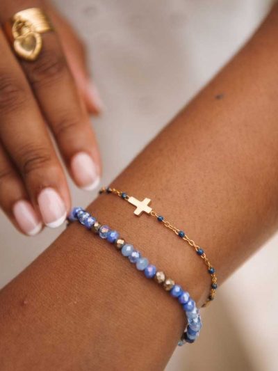 Bracelet avec une croix