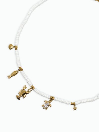 Collier avec breloques
