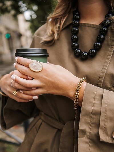 Grosse bague femme avec pierre​