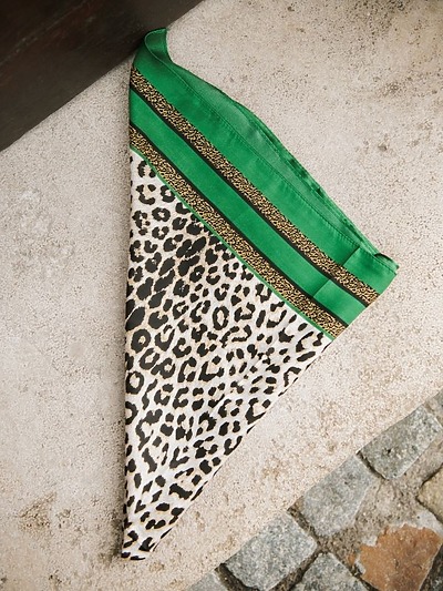 Foulard léopard