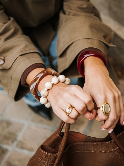 Bangle bracelet