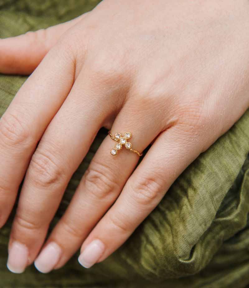 Bague croix femme