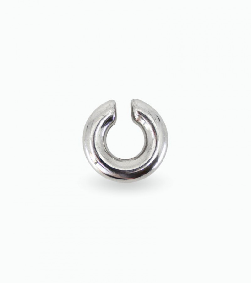 faux piercing