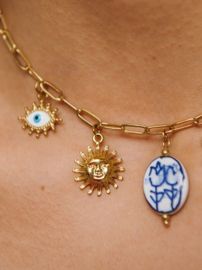 Charm pendentif soleil or