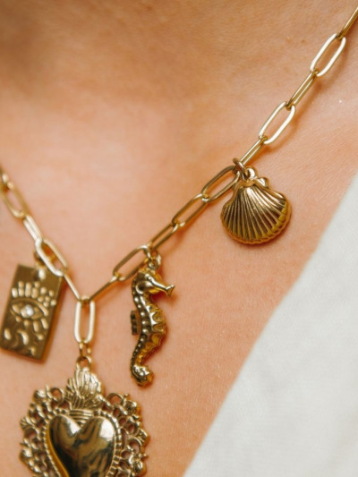Pendentif coquille saint jacques or