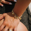 Bracelet charms colorés