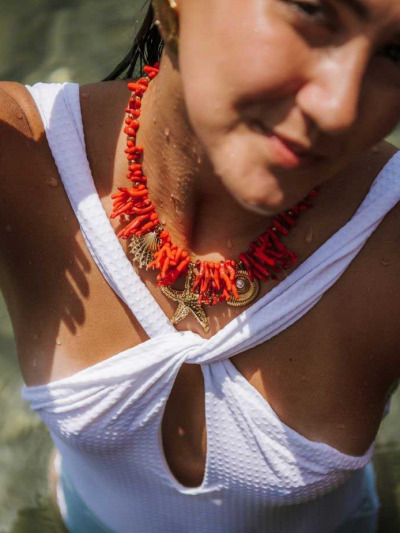 Collier en corail rouge​