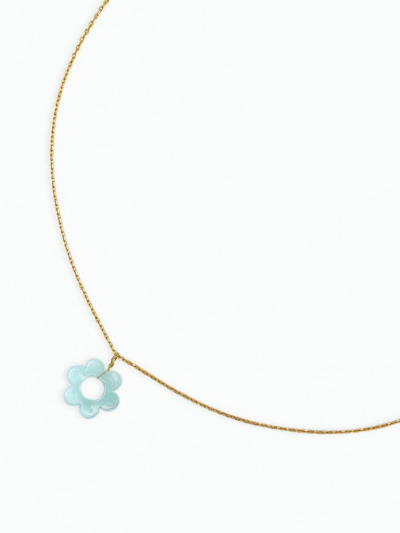 Collier avec fleur