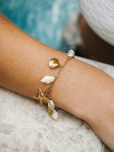 Bracelet avec coquillage​s