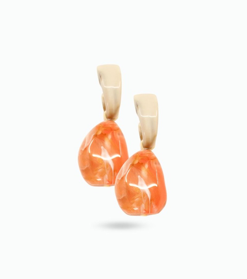 Grosses boucles d'oreilles