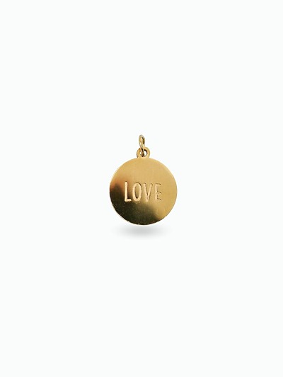 Pendentif gravé