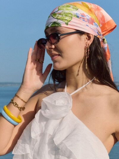 Boucles d'oreilles pendantes rose