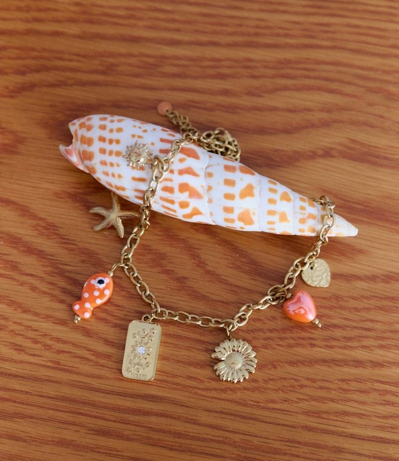 Collier avec pampilles