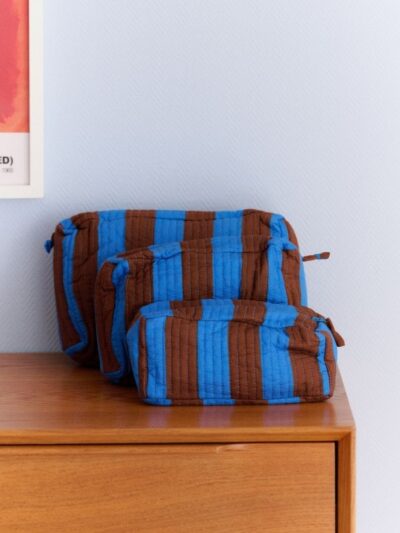 Pochette colorée à rayures