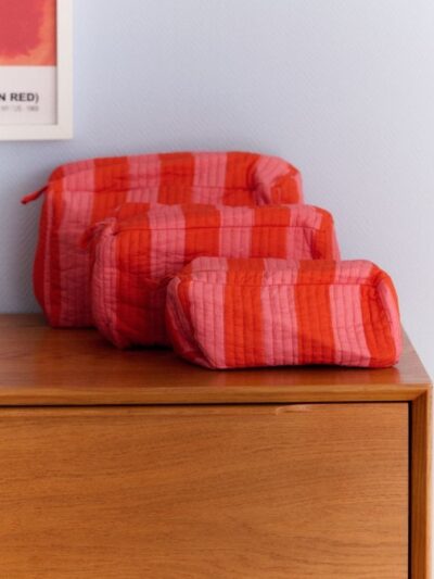 Pochette colorée à rayures​​