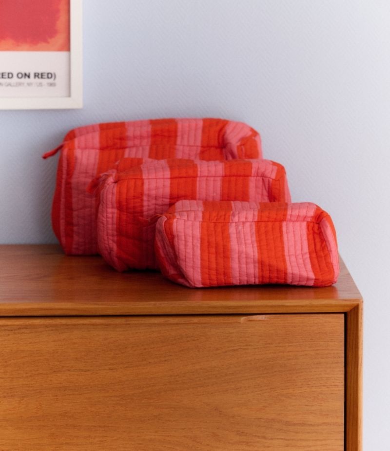 Pochette colorée à rayures