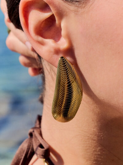 Grosses boucles d'oreilles pendantes originales​