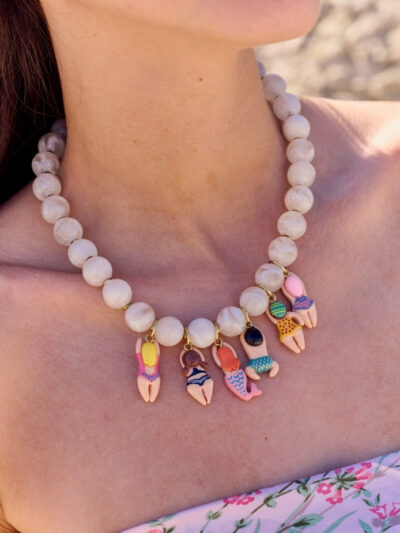 Collier grosses perles blanches​​